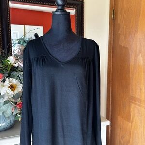 Women’s Black V Neck Top